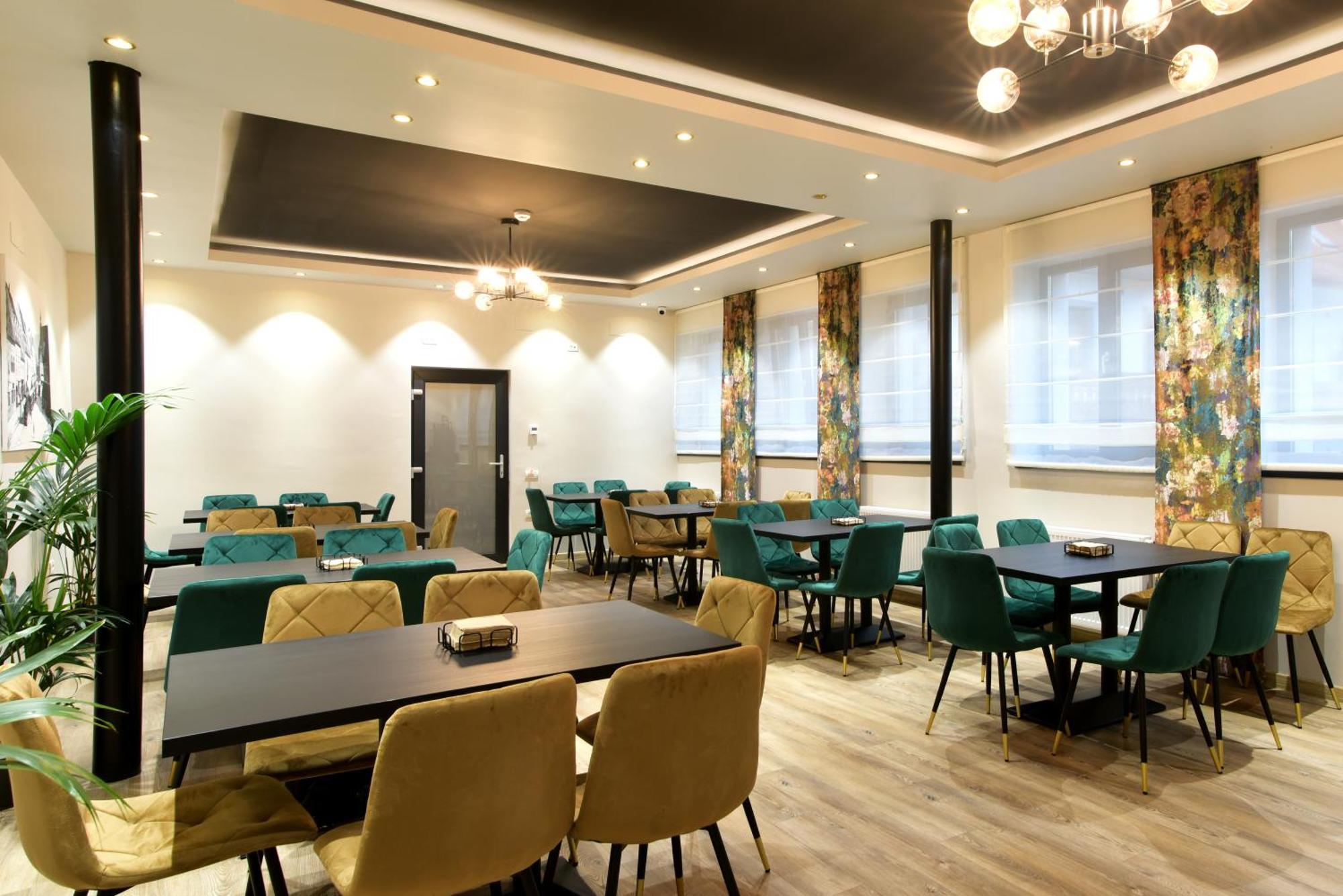 Prinz Gregor Hotel Brasov Ngoại thất bức ảnh