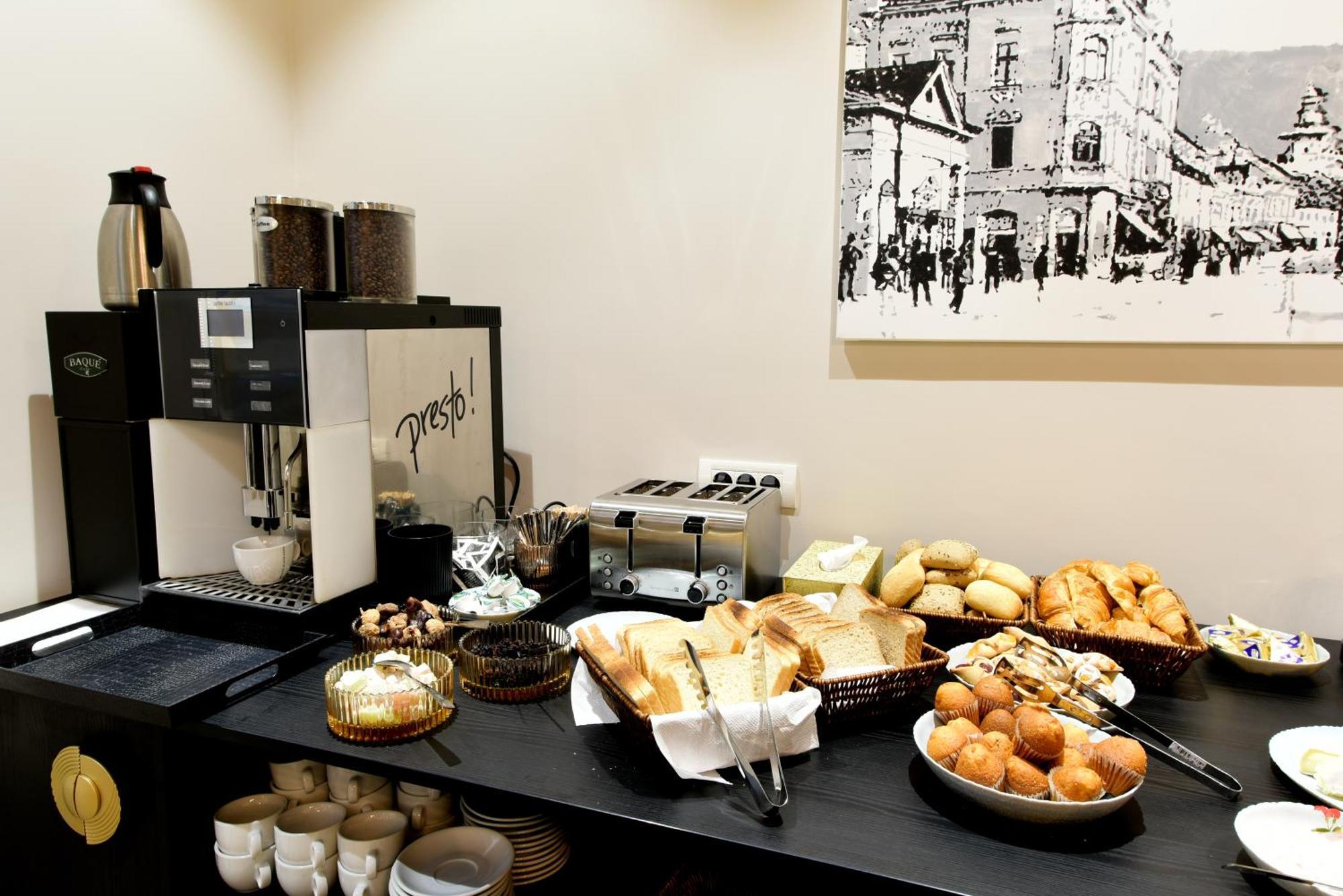 Prinz Gregor Hotel Brasov Ngoại thất bức ảnh